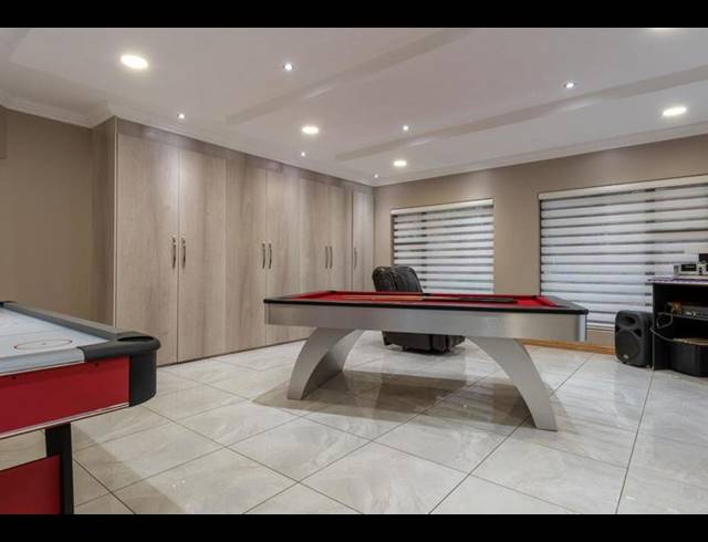 4 BEDROOM HOUSE FOR SALE IN MEYERSDAL